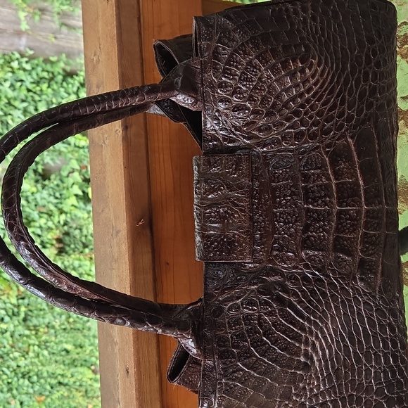 Veari Brown Genuine Crocodile Leather Bag - Picture 3 of 6